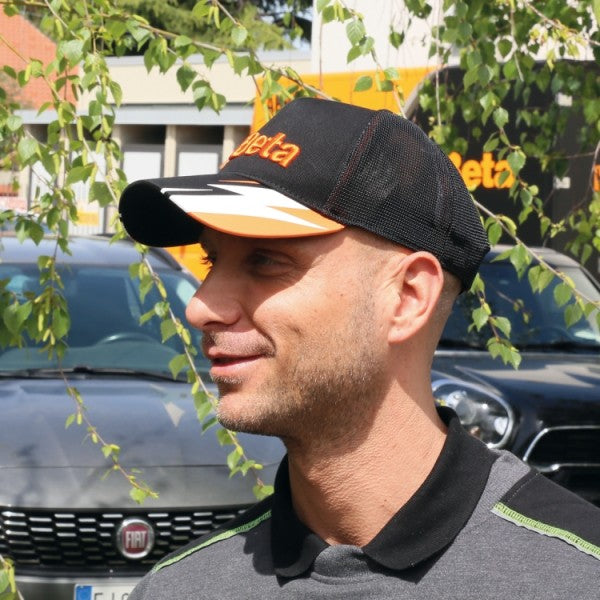 Beta 9525TR Trucker Hat With Curved Visor