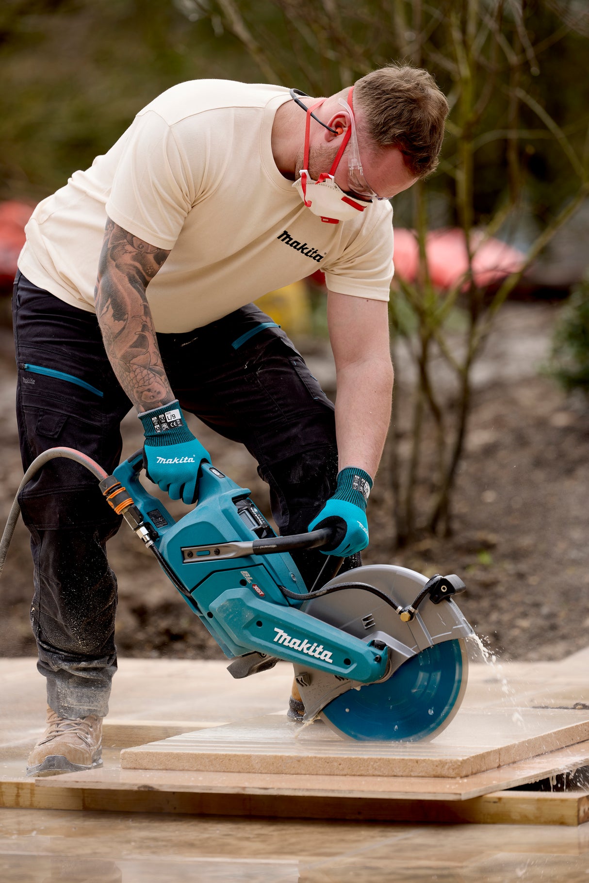 Makita Origin T-Shirt in Off White