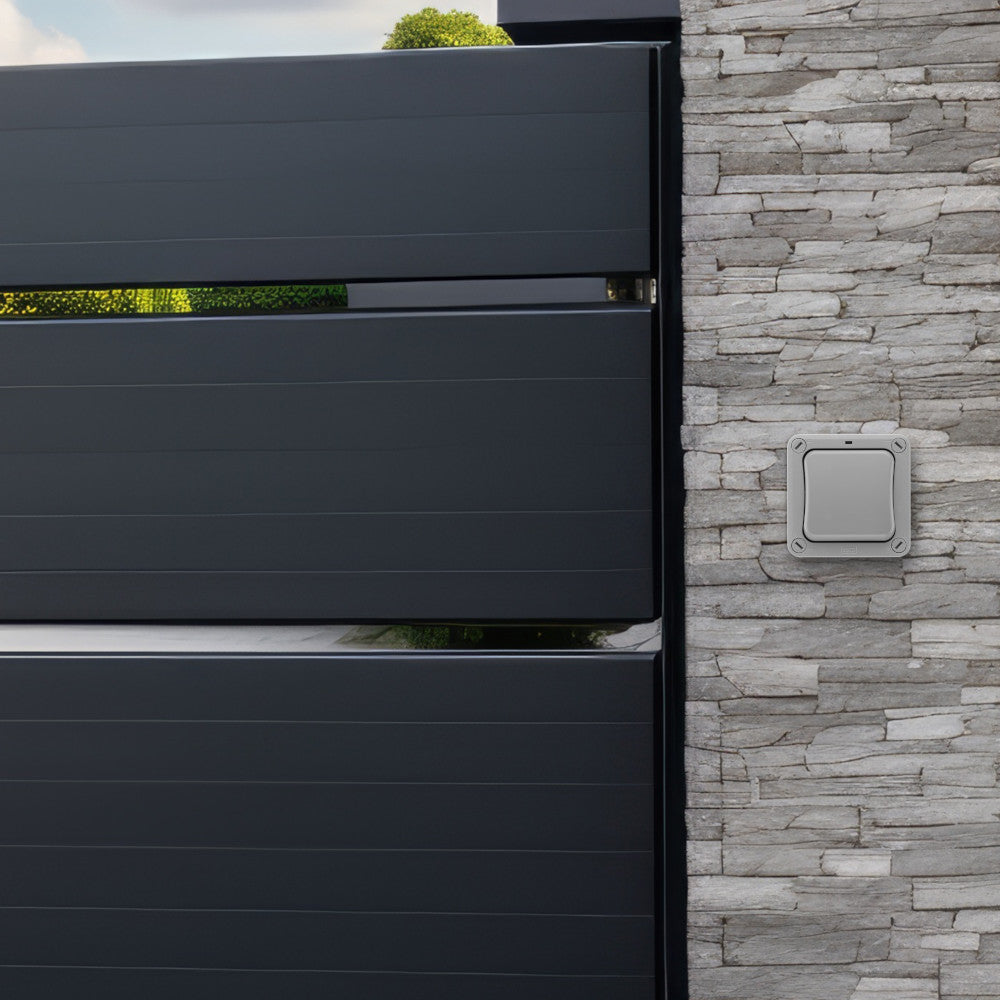 BG Electrical WP12 Storm Outdoor Weatherproof Single Switch 2 Way With IP66 Rating