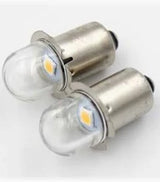 PACK 2 BLC80018X Replacement Torch Bulbs