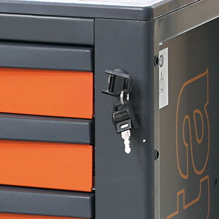 Beta RSC24/7 Mobile Roller Cab with 7 Drawers