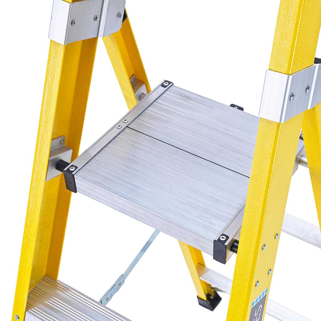 TB Davies INSUL8-P Fibreglass Professional Platform Step Ladders
